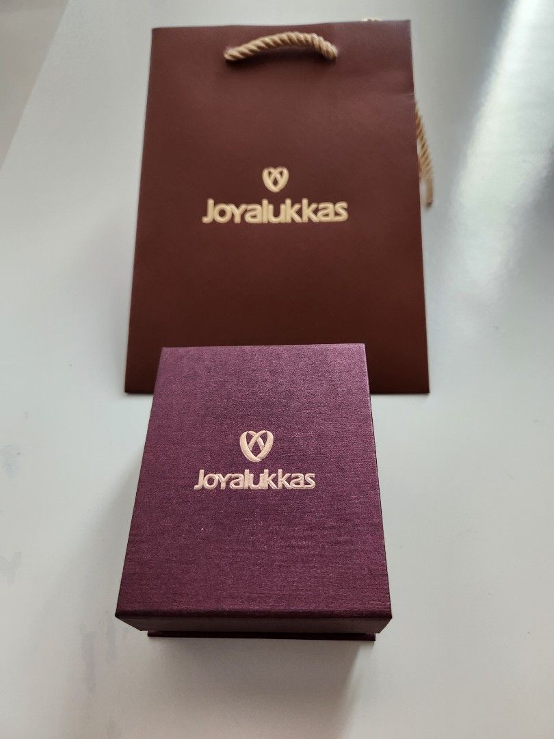 Joyalukkas jewellery box, Women's Fashion, Jewelry & Organisers