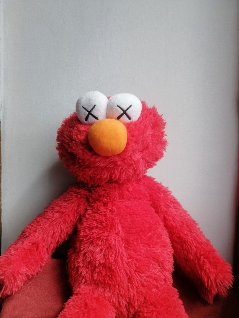 Kaws Elmo Uniqlo, Hobbies & Toys, Toys & Games on Carousell
