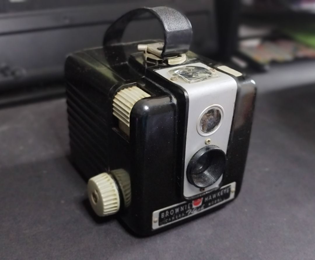 kodak brownie hawkeye. 1950s, Hobbies & Toys, Collectibles