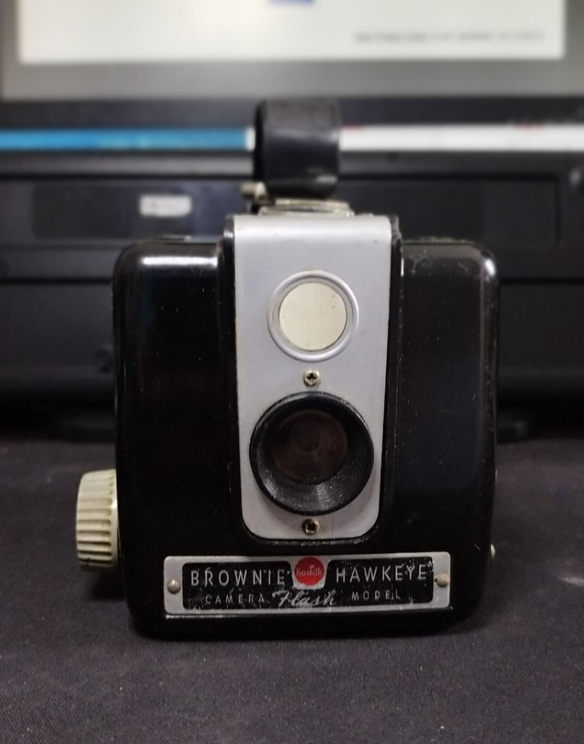 kodak brownie hawkeye. 1950s, Hobbies & Toys, Collectibles