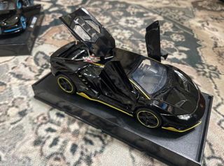 (Category: ) located in . Submitted by diecastcollecter (Listing ID 1239351043, Image 1). Description: .
