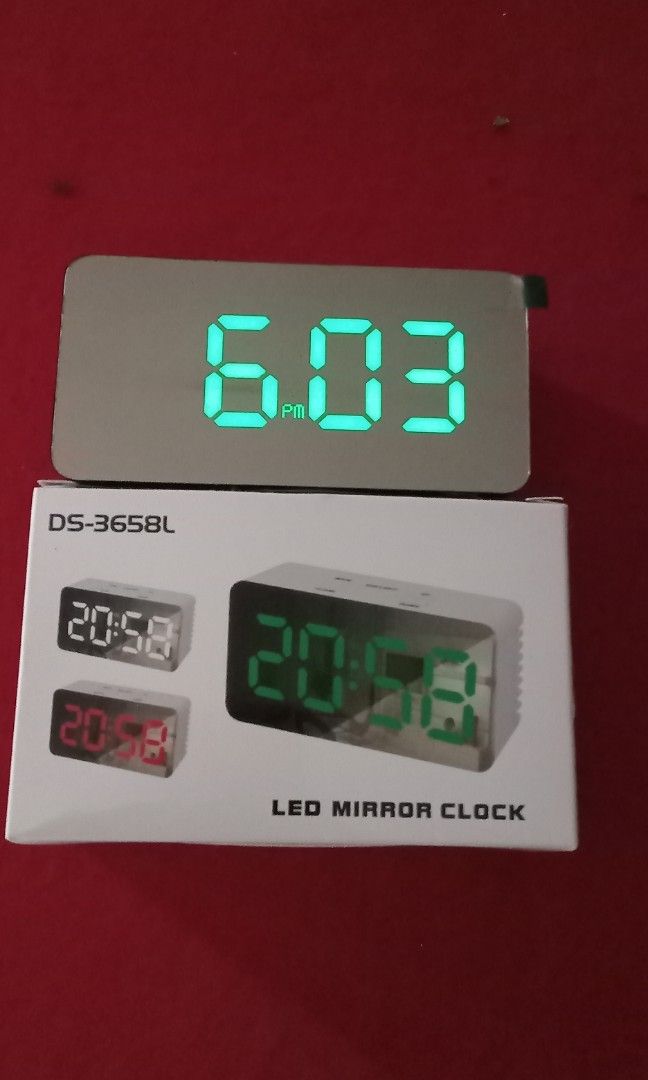 Led mirror clock (Category: Clocks) located in Taytay. Submitted by joselaquino (Listing ID 1239444985, Image 2). Description: brandnew led mirror clock ac/dc.