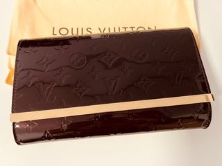Louis Vuitton Wilshire MM in Amarante , Luxury, Bags & Wallets on Carousell