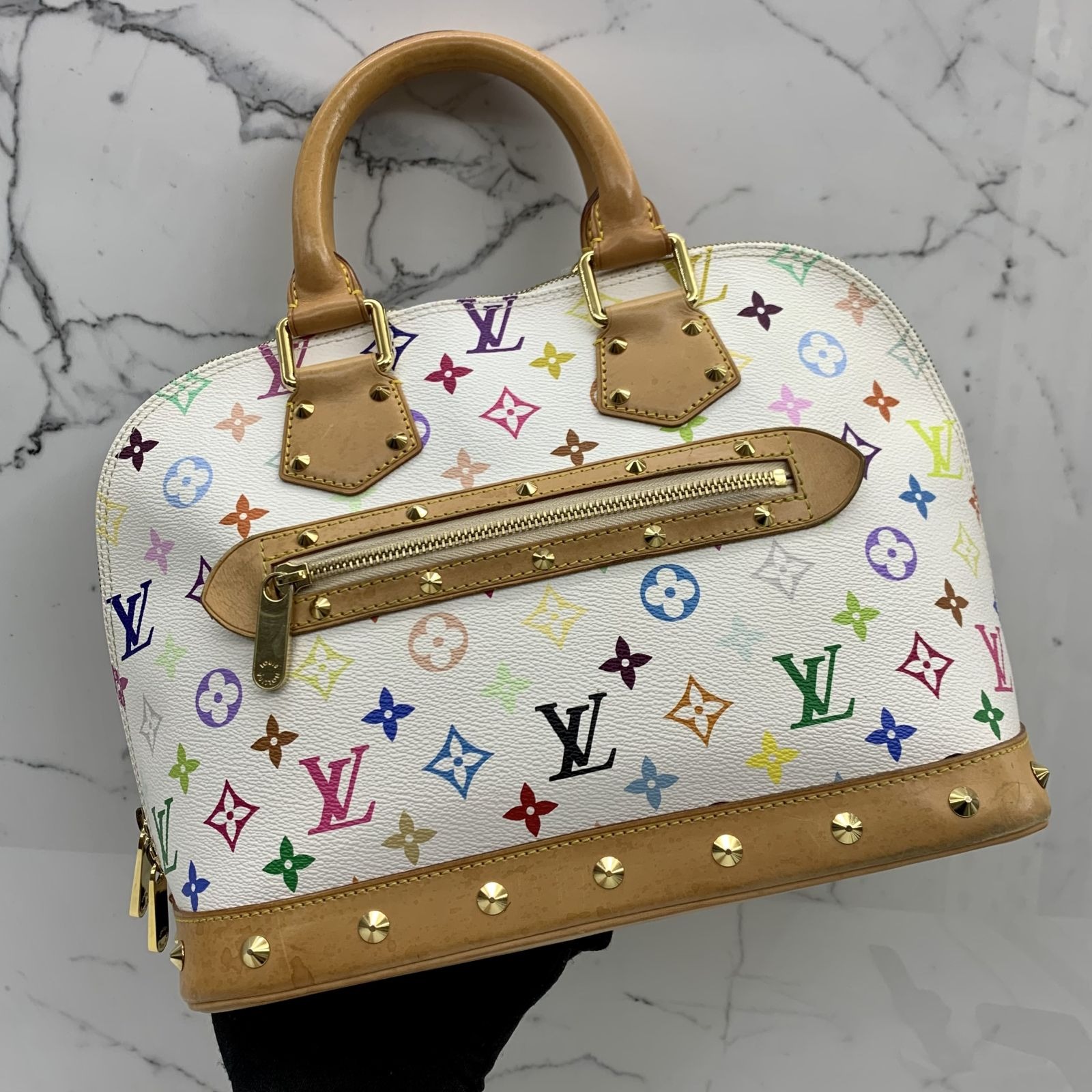Louis Vuitton - montaigne clutch epi Shoulder bag - Catawiki