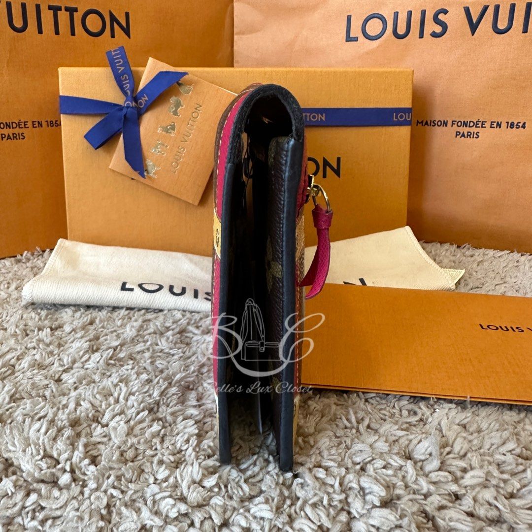 Louis Vuitton Damier Azur Summer Trunks Pochette Weekend (SHG-0kU19k) –  LuxeDH