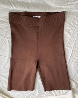 (Category: ) located in . Submitted by unearthedgarments (Listing ID 1239474552, Image 1). Description: .