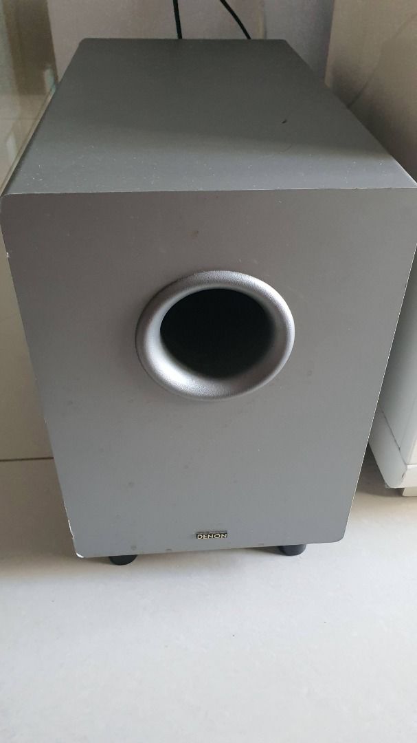 Marantz SR301 DTS Dolby Digital 5.1 Reciever with Denon Subwoofer and 3 speakers