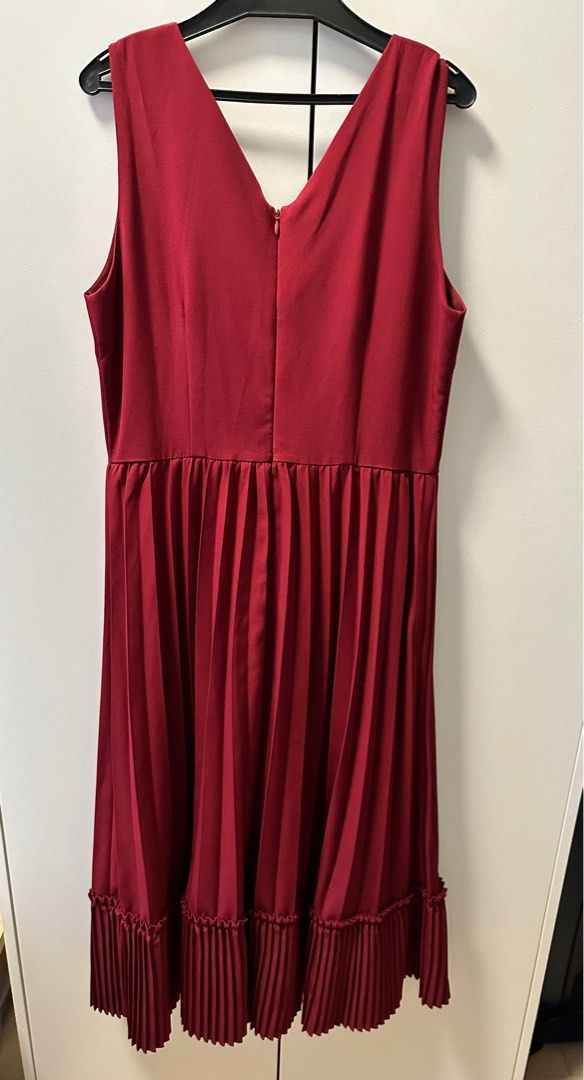 Maroon cheap simple dress