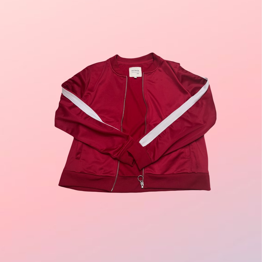 Maroon sale red jacket