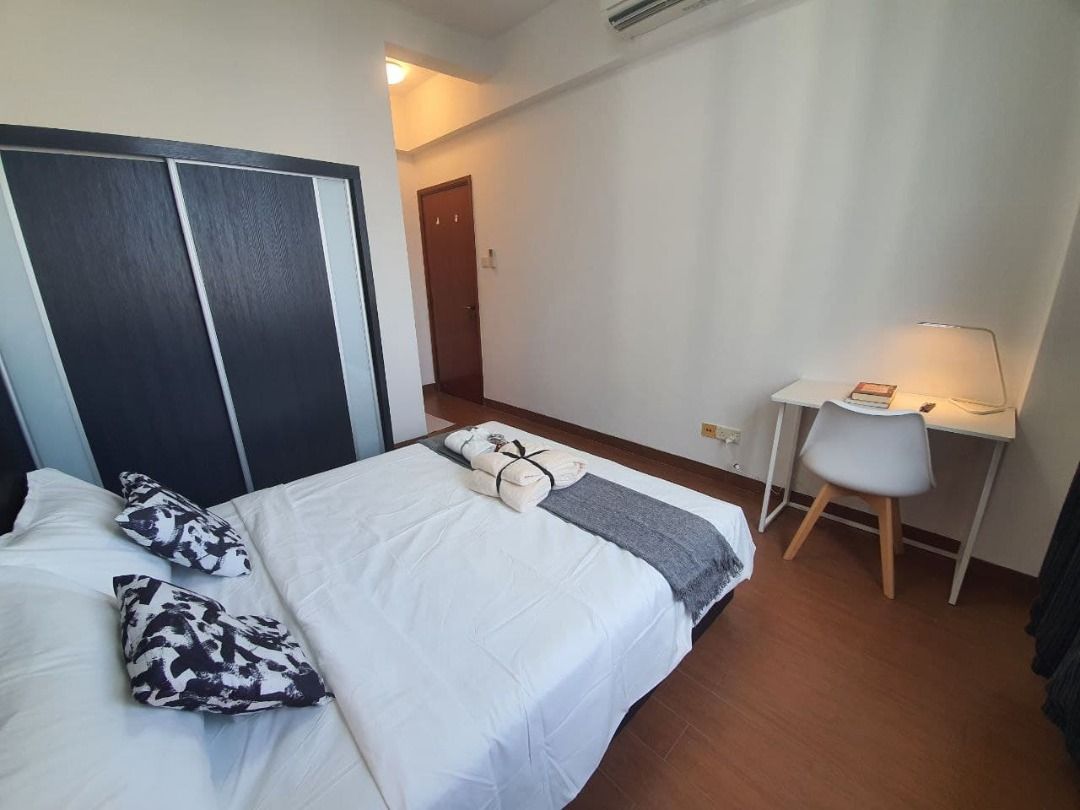 Master Ensuite Rental, Property, Rentals, Condos & ECs on Carousell