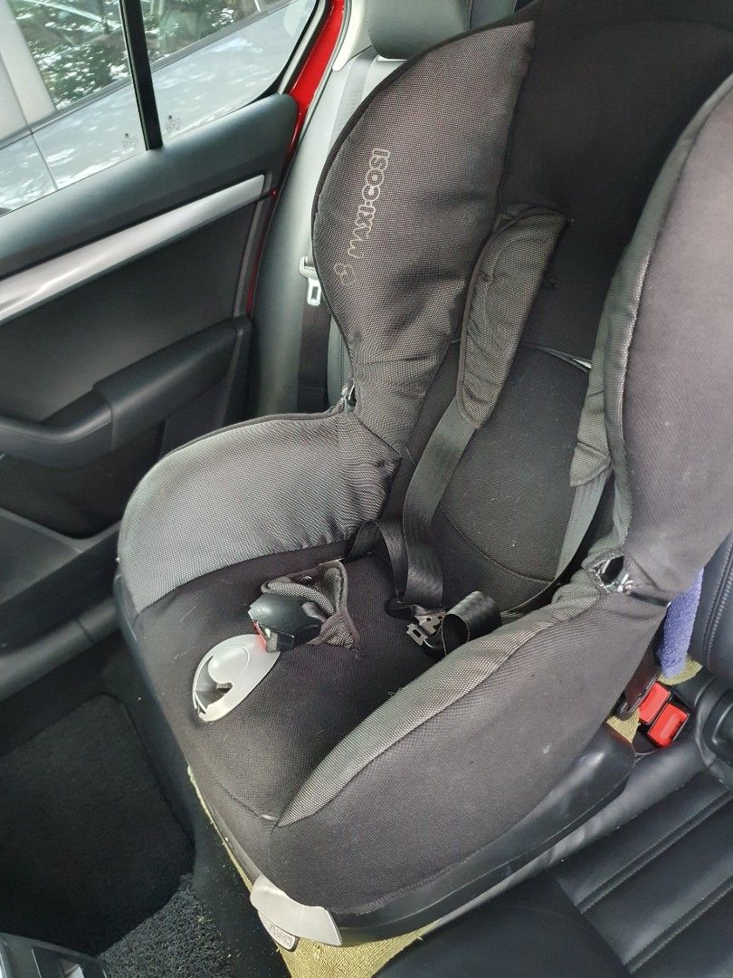 Mobi on sale car seat