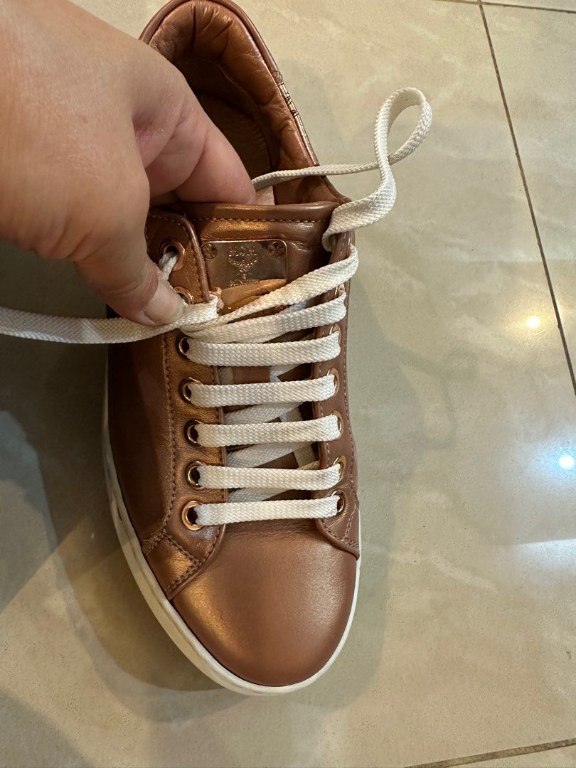 Mcm on sale sneaker gold