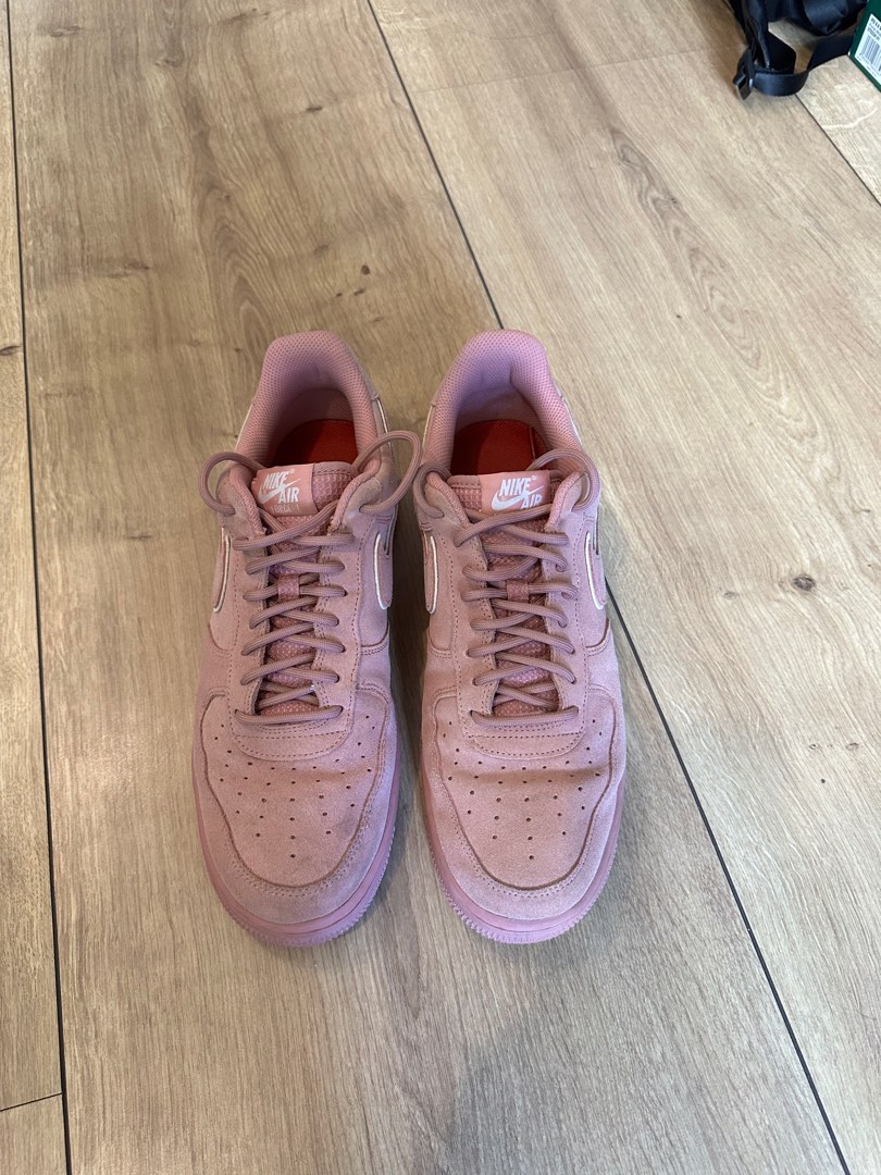 Nike air force 1 pink suede mens on sale