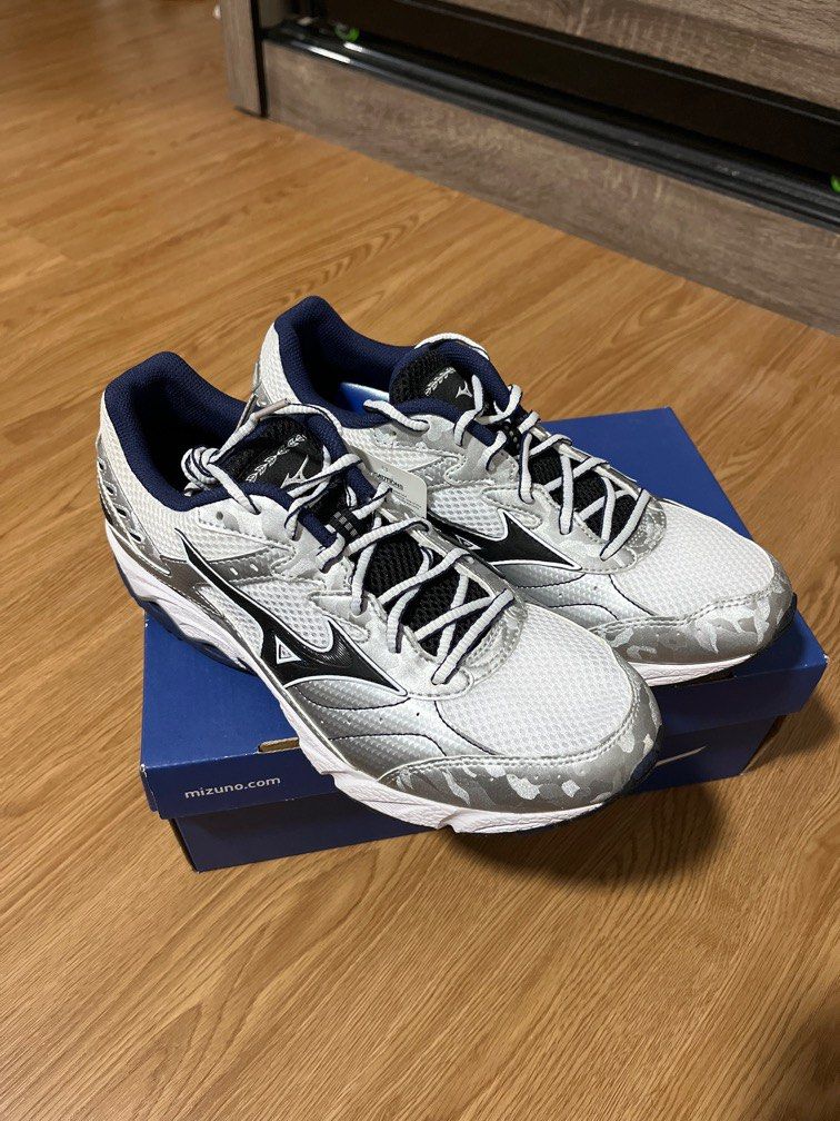 Mizuno wave clearance glory wide