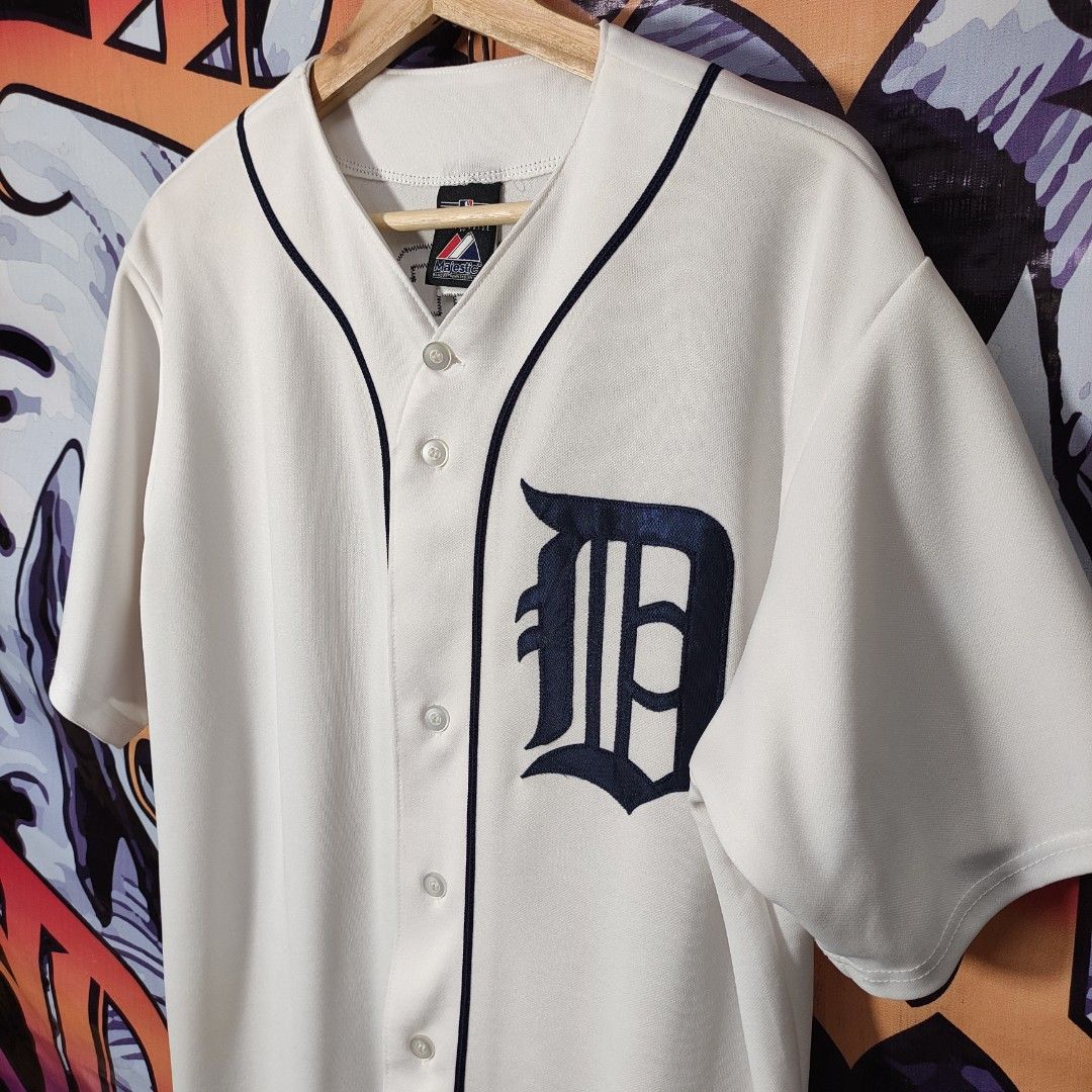 MLB Detroit Tigers Jersey, Men's Fashion, Tops & Sets, Tshirts & Polo Shirts  on Carousell
