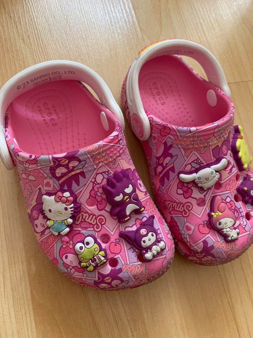 Kids crocs deals clearance