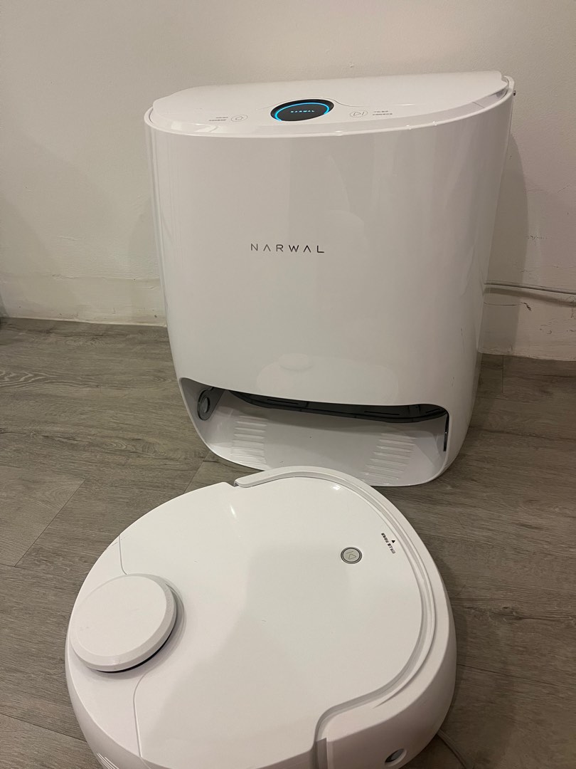 Narwal mopping j1 robot vacuum, TV & Home Appliances, Vacuum Cleaner