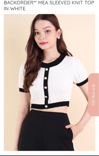 (Category: ) located in . Submitted by fundmywardrobe95 (Listing ID 1238481243, Image 1). Description: .