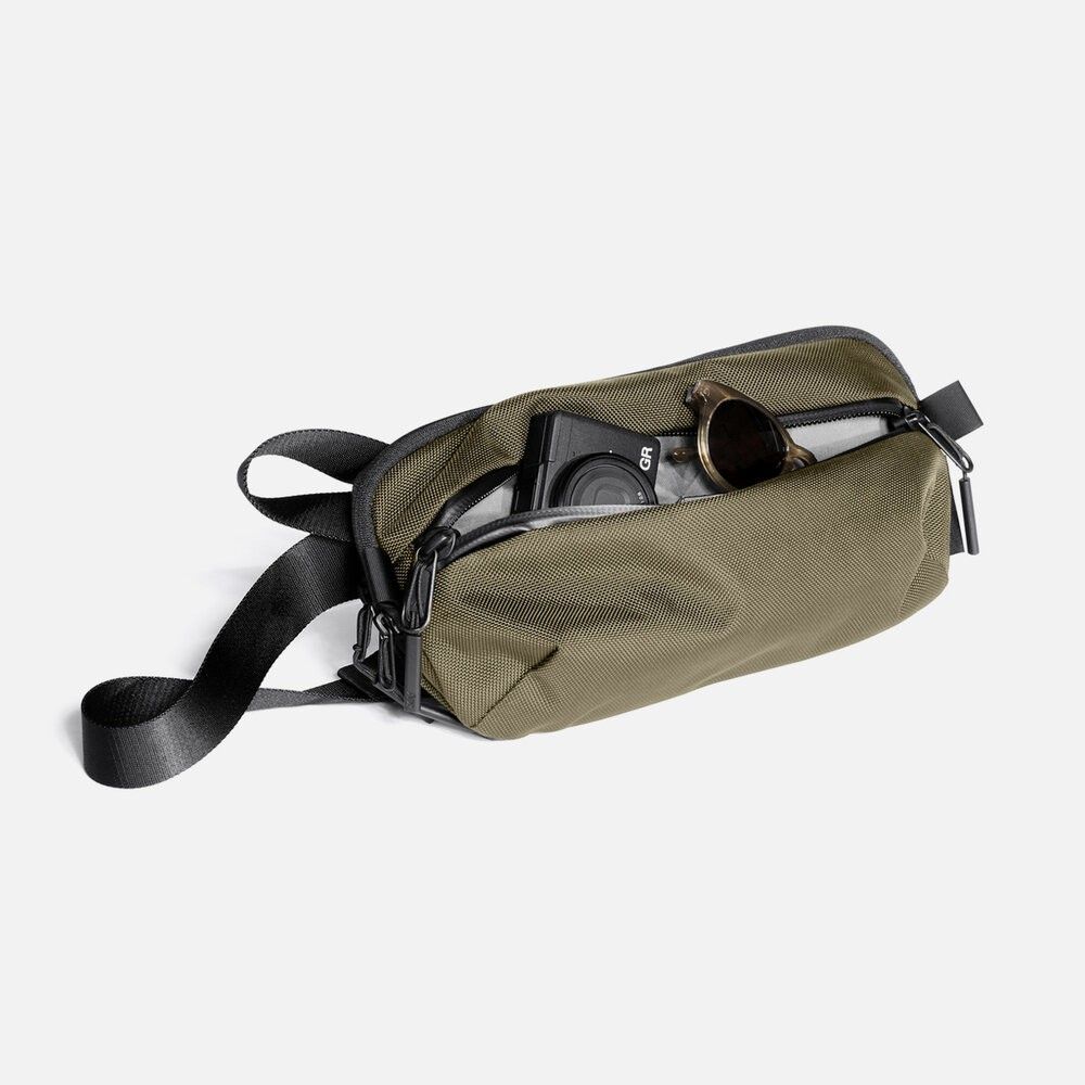 Aer day sling 2 black camo online