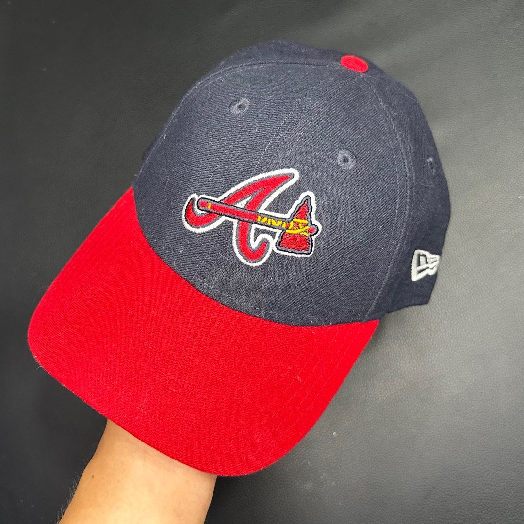 Atlanta Braves Vintage Cap, Men's Fashion, Watches & Accessories, Caps &  Hats on Carousell