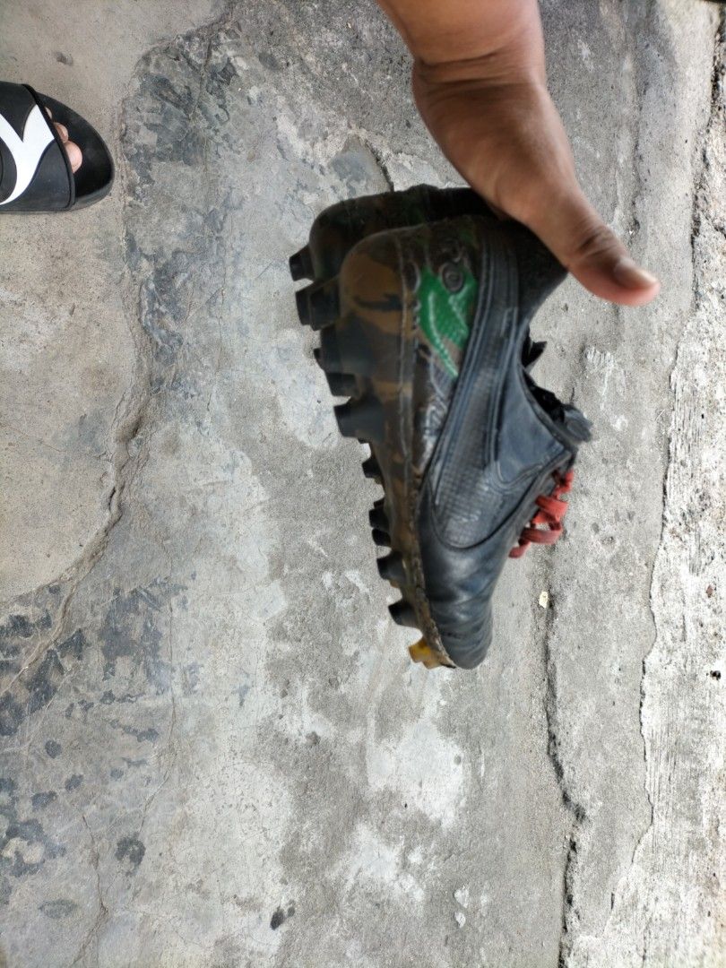 jordan 4 football cleats