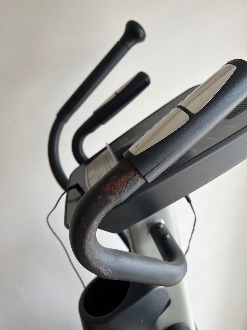 NordicTrack E7SV Front Drive Elliptical