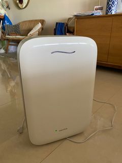 (Category: ) located in . Submitted by laure.singap (Listing ID 1239347477, Image 1). Description: .