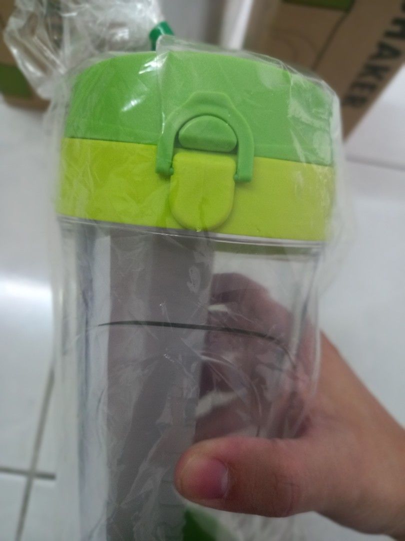 NUTRILITE Amway Shaker, Furniture & Home Living, Kitchenware