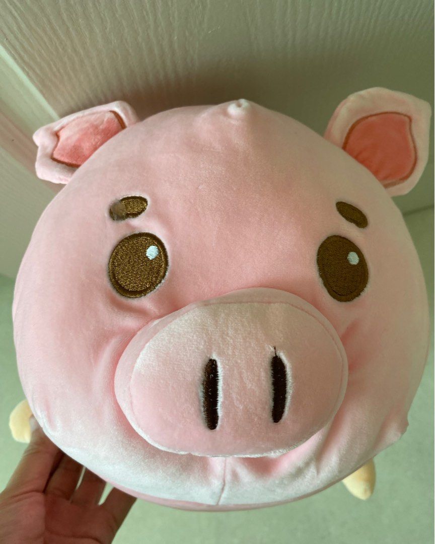Pig emoji pillow shop