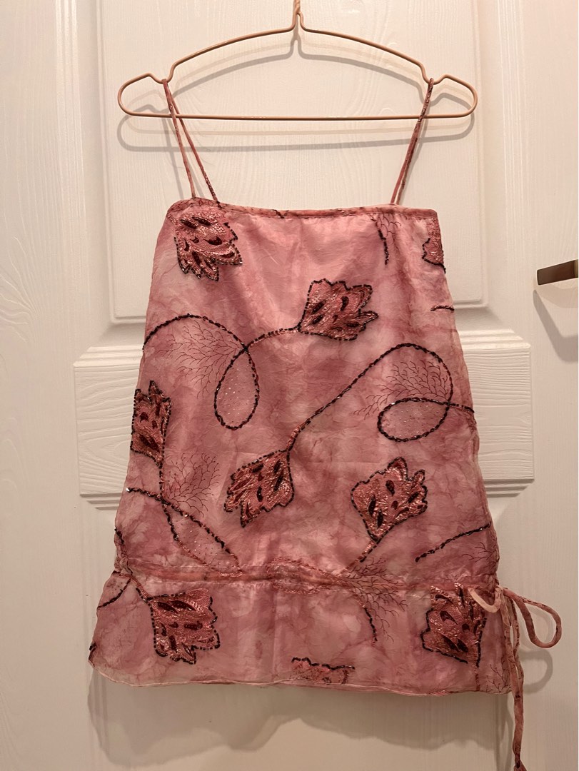 Pink Beaded Y2K Top, Women's Fashion, Tops, Sleeveless on Carousell