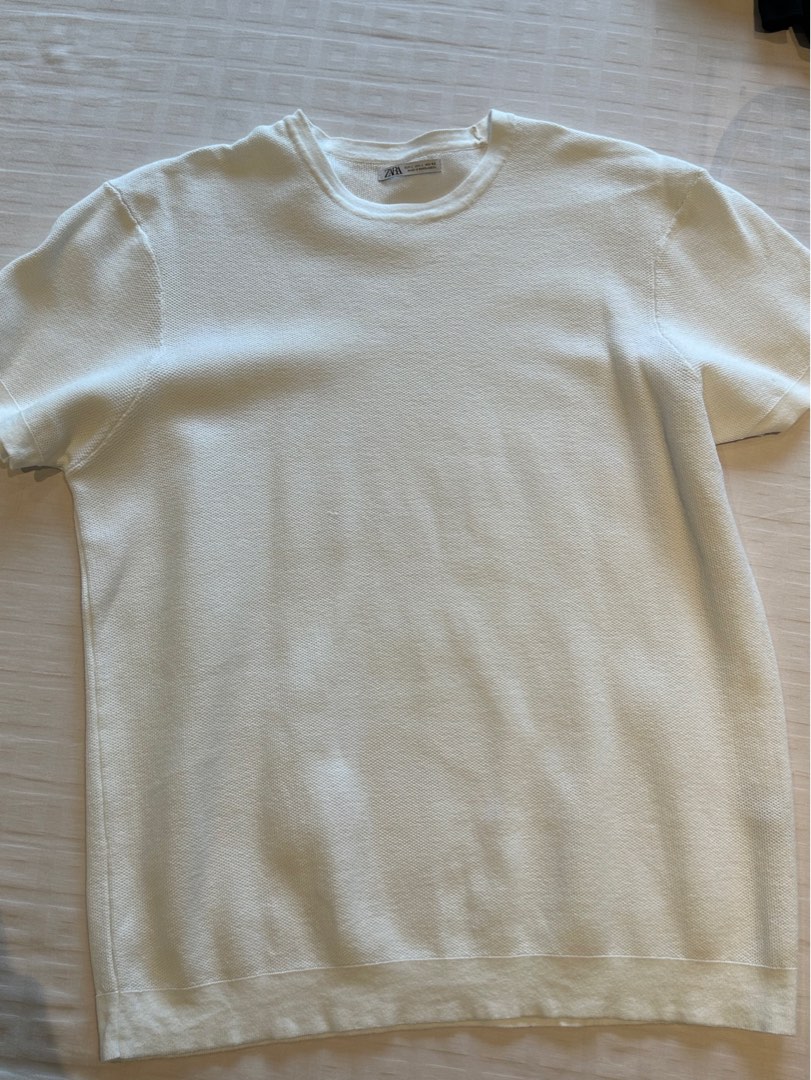 Plain white hotsell t shirt zara