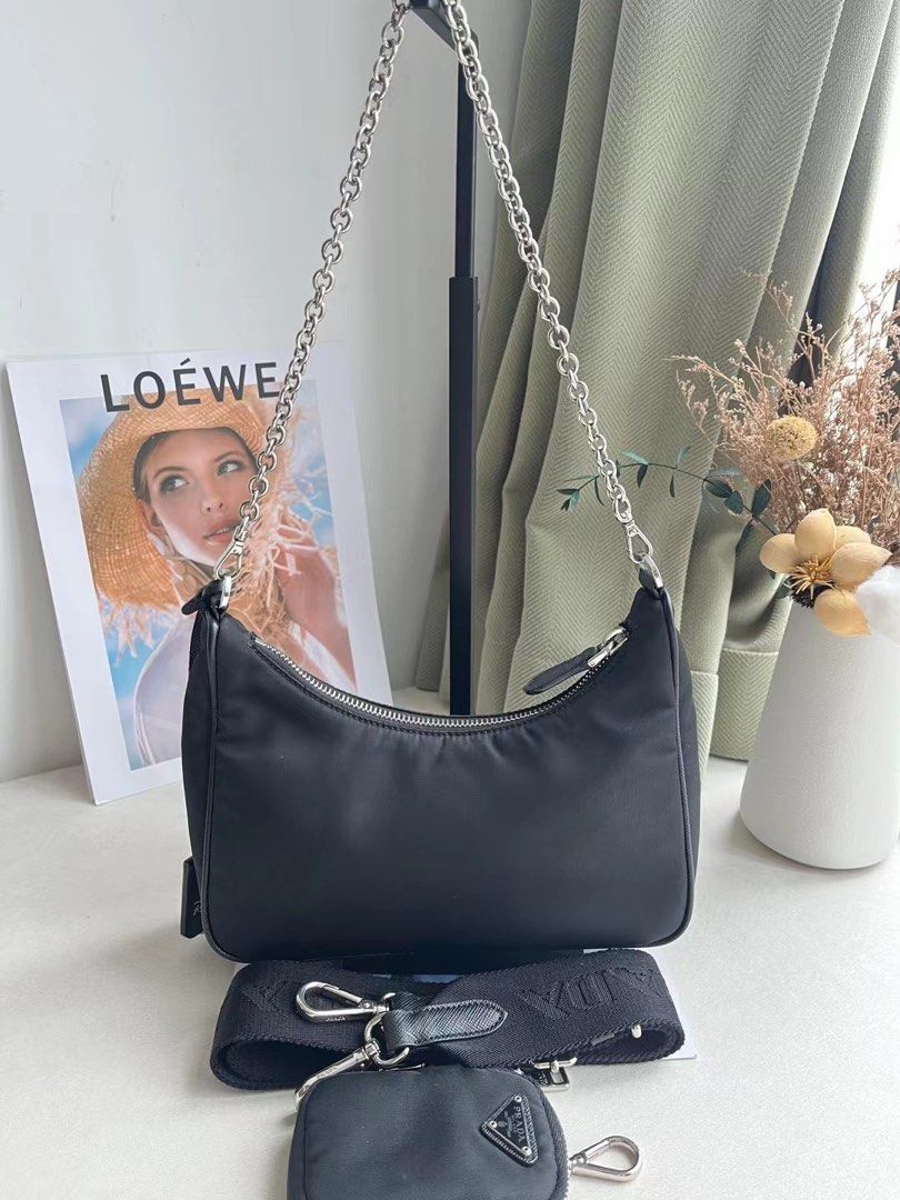 Prada hobo deals 3in1