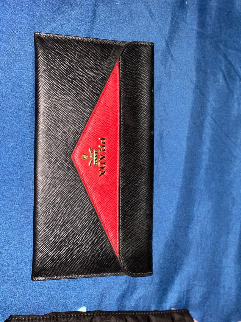 Prada wallet/, Women's Fashion, Bags & Wallets, Wallets & Card Holders