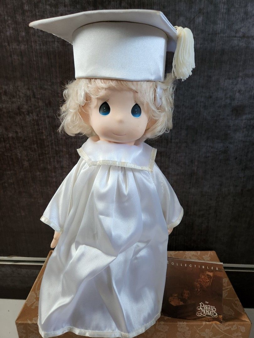 Precious Moments Graduation Girl 10.10sale Hobbies Toys Toys