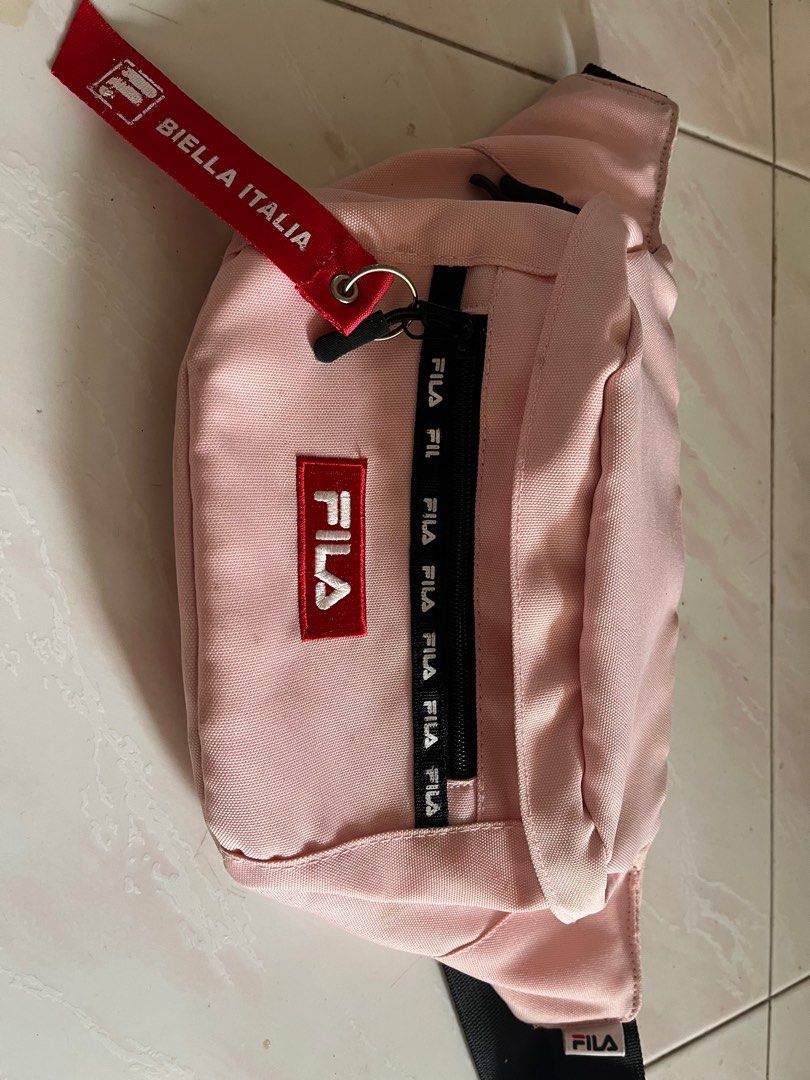 Preloved Fila Pouch Women s Fashion Bags Wallets Purses Pouches on Carousell