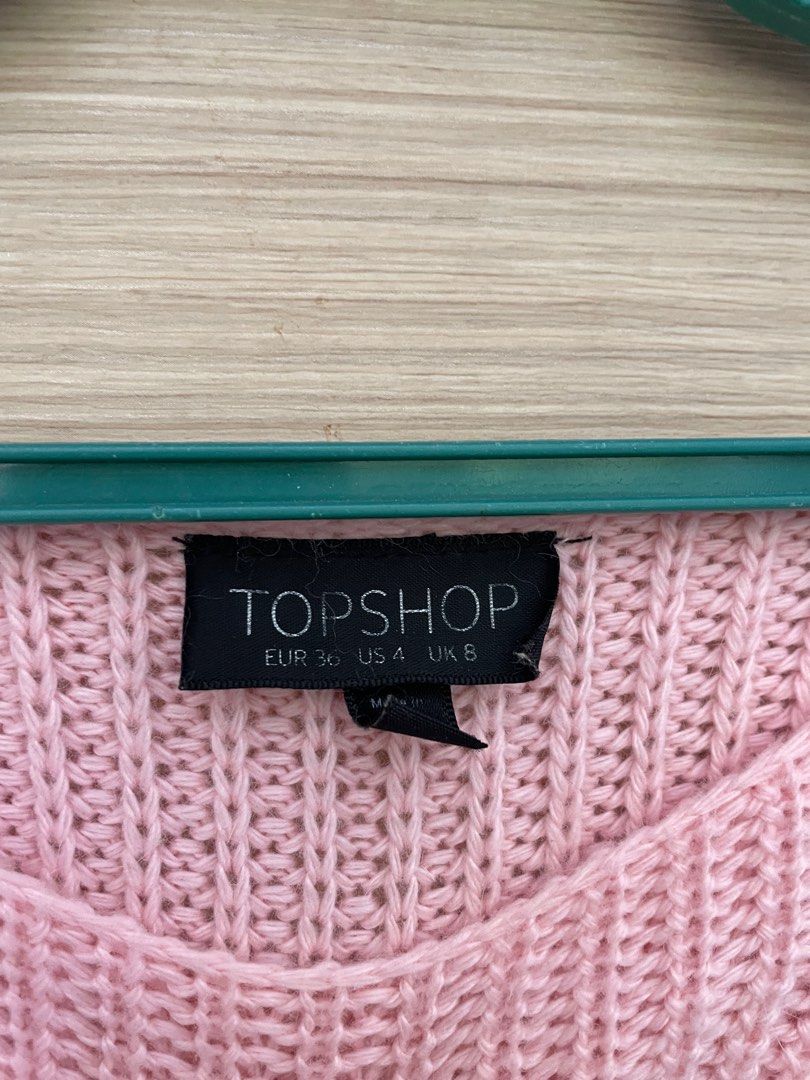 pre loved topshop pink crop knit sweater Women s Fashion Tops