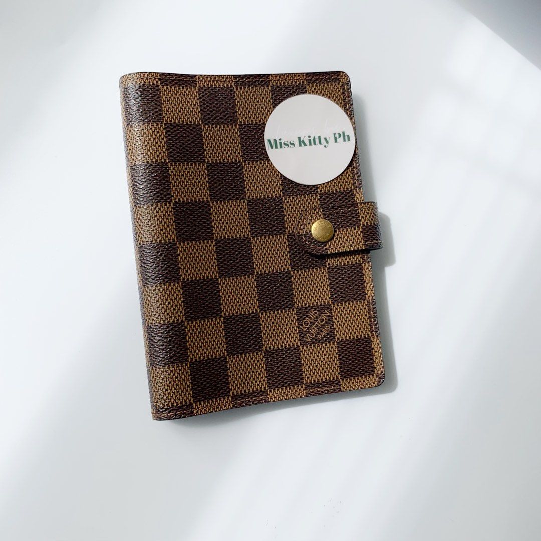 Louis Vuitton LV Agenda Monogram PM Size, Luxury, Bags & Wallets on  Carousell