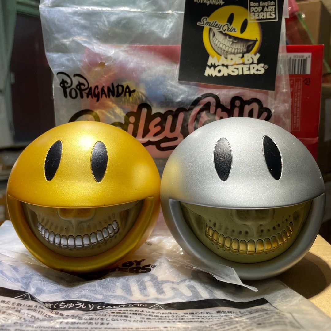 Ron English Grin 27 CM Plate Yellow main image 0