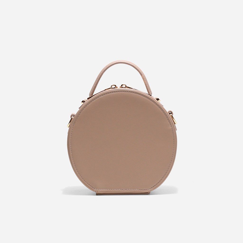 Christy ng outlet round bag