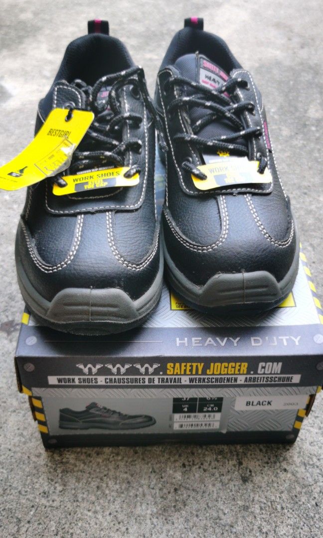 Safety Jogger (heavy duty), Women's Fashion, Footwear, Boots on Carousell