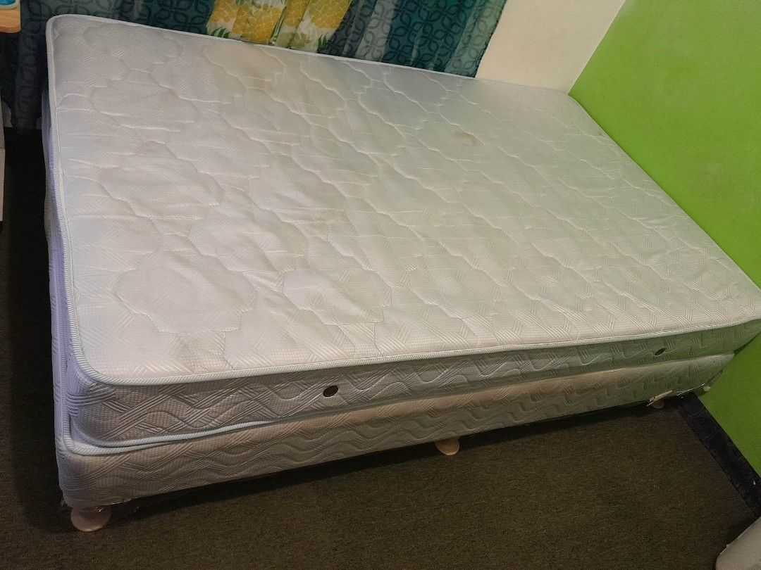 Salem semi double bed and bed box, Furniture & Home Living, Furniture