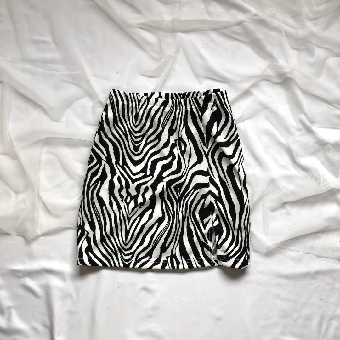 Shein zebra skirt with slit on Carousell