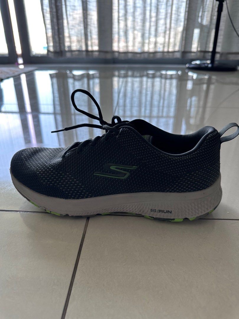Skechers shop go lightly