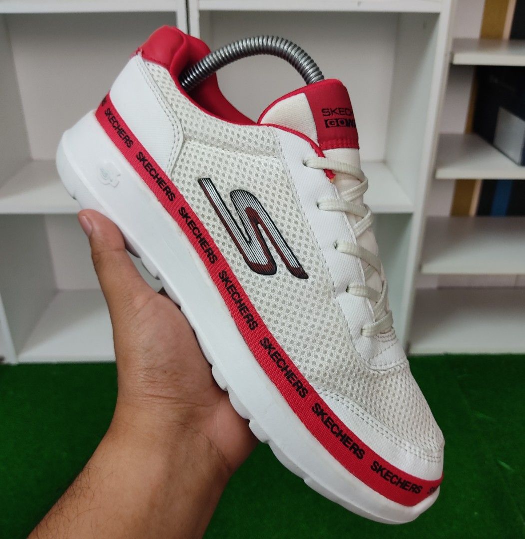 SKECHERS GO WALK JOY Men s Fashion Footwear Sneakers on Carousell