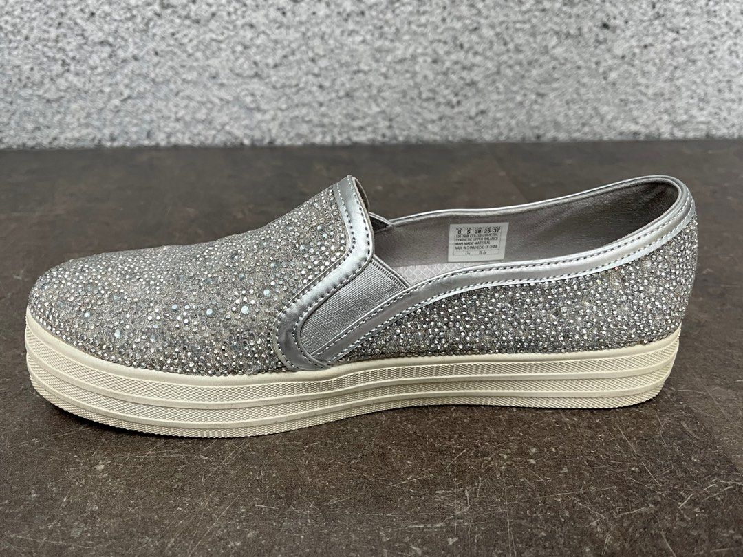 Skechers hotsell glitzy gal