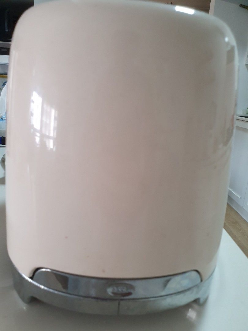 Smeg toaster (not working, for display only), TV & Home Appliances