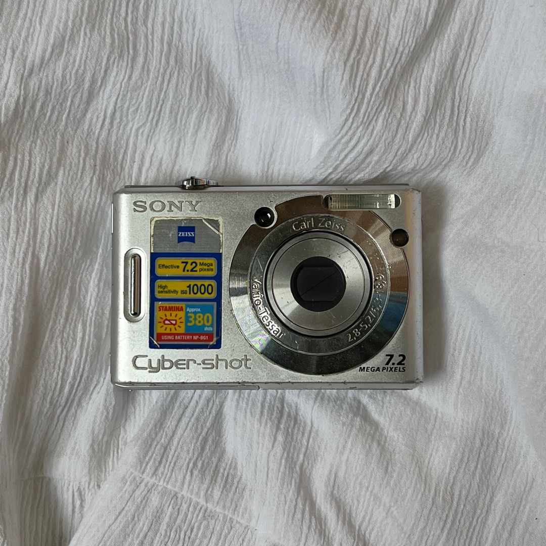 Sony Cybershot DSC-W35, Photography, Cameras on Carousell