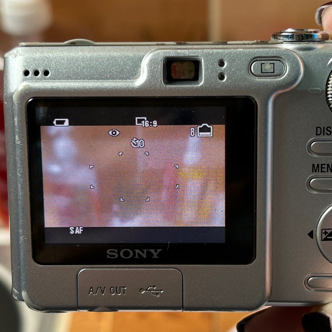 Sony Cybershot DSC-W35, Photography, Cameras on Carousell