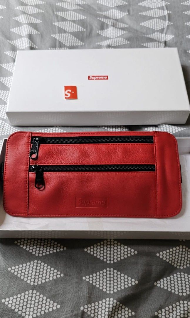 Supreme leather waist shoulder pouch, 名牌, 手袋及銀包- Carousell