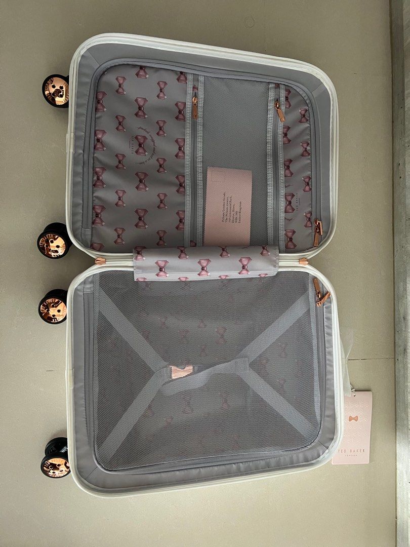 Ted baker 2025 beau cabin case